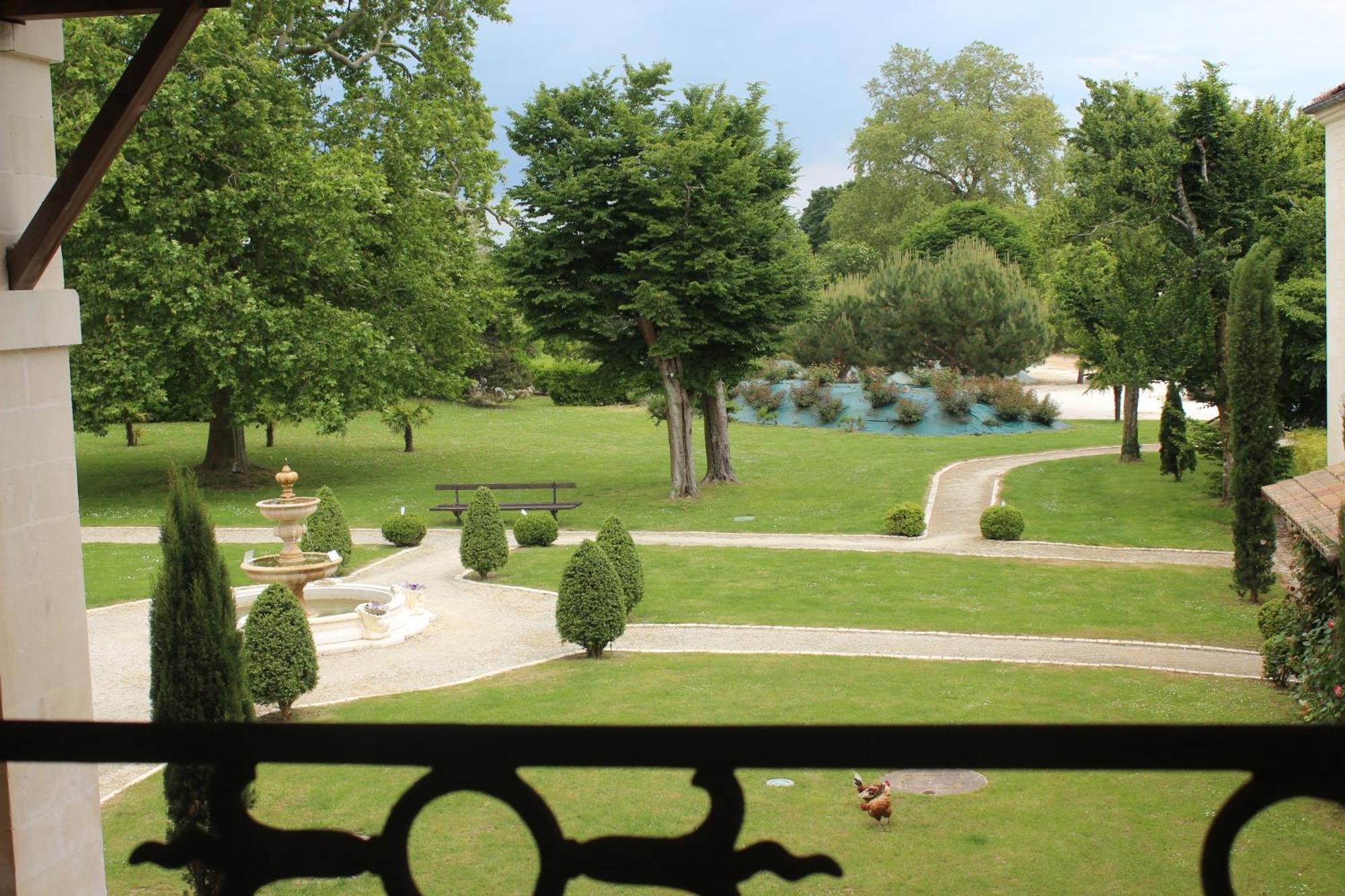 Domaine Des Chais Thenac  Room photo